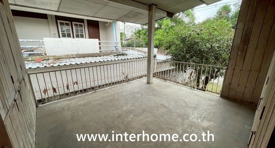 For sale land in Watthana, Bangkok