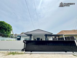 À vendre 4 chambres villa à Bang Lamung, Chonburi