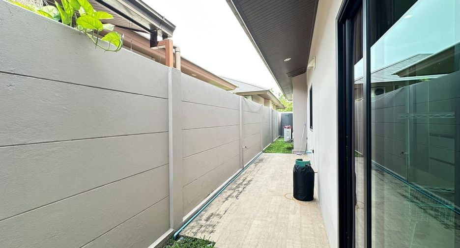Villa en alquiler de 3 habitaciones en Huay Yai, Pattaya