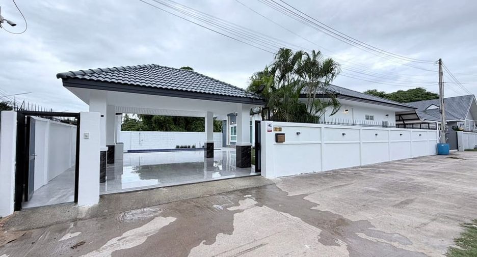Villa en venta de 3 habitaciones en East Pattaya, Pattaya