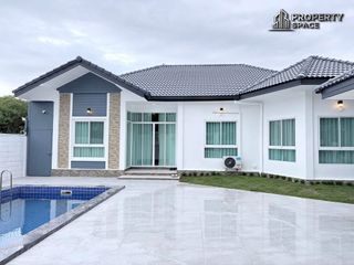 Villa en venta de 3 habitaciones en Bang Lamung, Chonburi