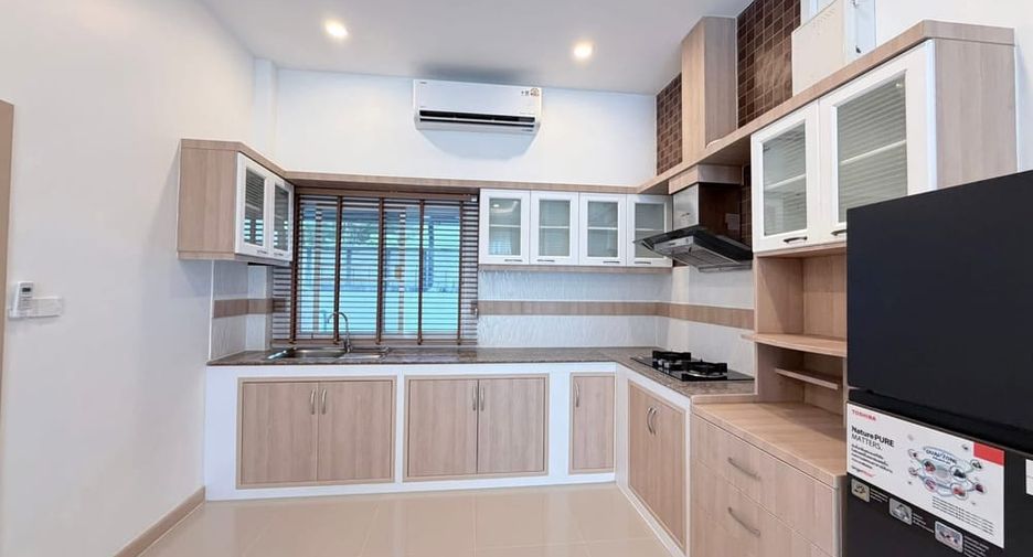 Villa en venta de 3 habitaciones en East Pattaya, Pattaya