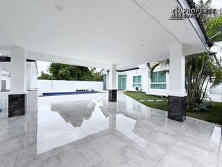 Villa en venta de 3 habitaciones en Bang Lamung, Chonburi