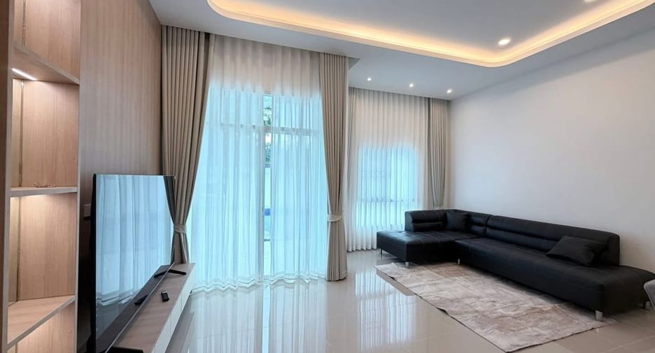 Villa en venta de 3 habitaciones en East Pattaya, Pattaya