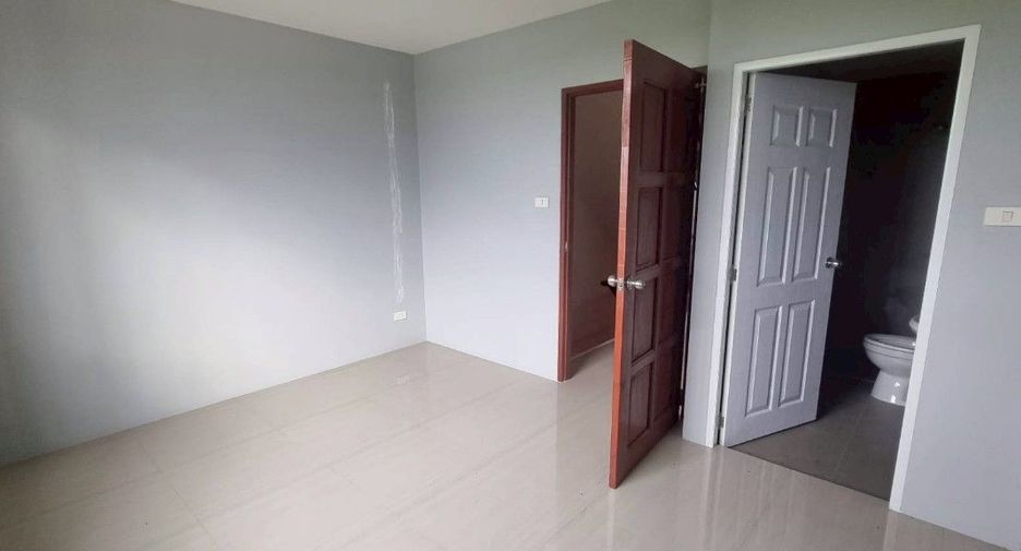 À louer et à vendre 4 chambres local commercial à Bang Nam Priao, Chachoengsao
