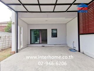 Продажа 3 спальни таунхаус в Sai Noi, Нонтабури