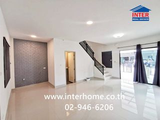 Продажа 3 спальни таунхаус в Sai Noi, Нонтабури