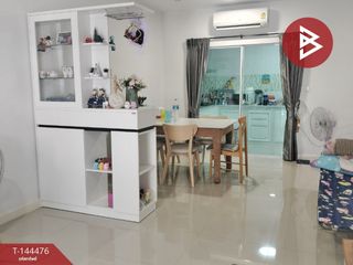 For sale 3 bedrooms townhouse in Min Buri, Bangkok