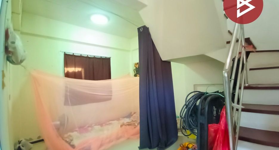 Casa adosada en venta de 2 habitaciones en Mueang Samut Sakhon, Samut Sakhon