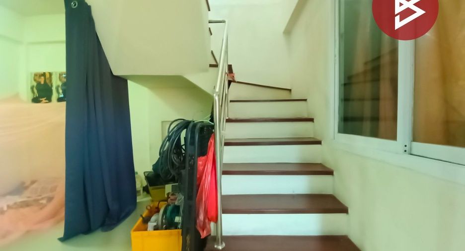 Casa adosada en venta de 2 habitaciones en Mueang Samut Sakhon, Samut Sakhon