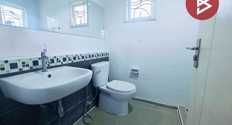 For sale 3 bedrooms house in Bang Bo, Samut Prakan
