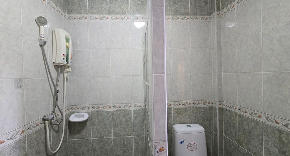 Local comercial en alquiler de 3 habitaciones en Central Pattaya, Pattaya