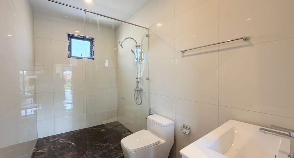 Villa en venta de 3 habitaciones en East Pattaya, Pattaya