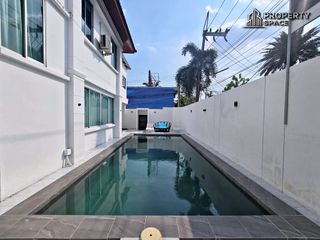 À vendre 5 chambres villa à Bang Lamung, Chonburi