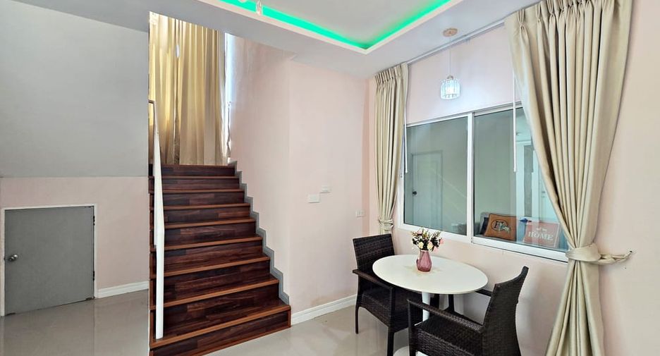 Villa en venta de 5 habitaciones en East Pattaya, Pattaya