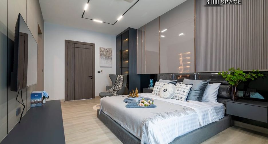 À vendre 4 chambres villa à East Pattaya, Pattaya