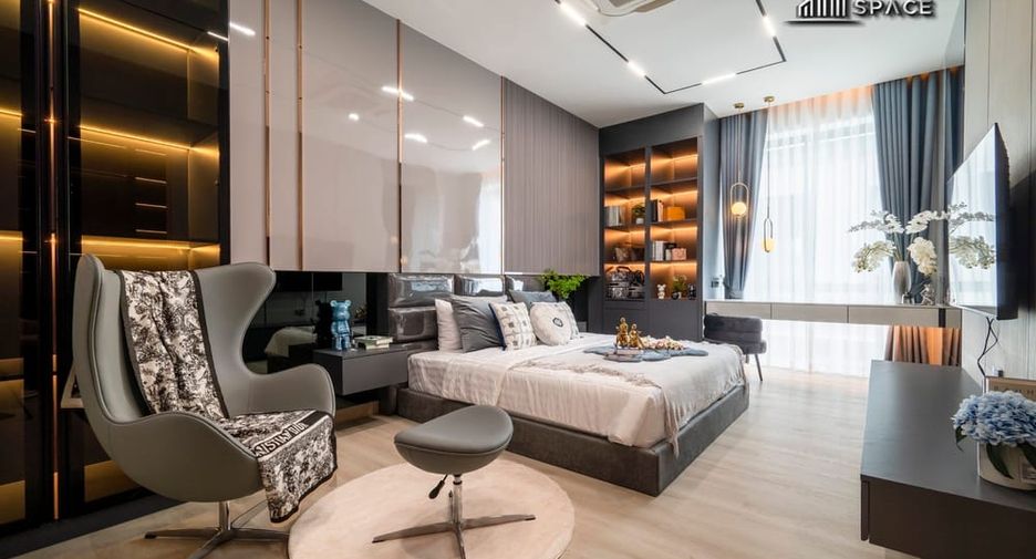 À vendre 4 chambres villa à East Pattaya, Pattaya