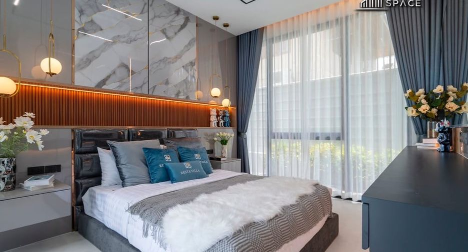 À vendre 4 chambres villa à East Pattaya, Pattaya