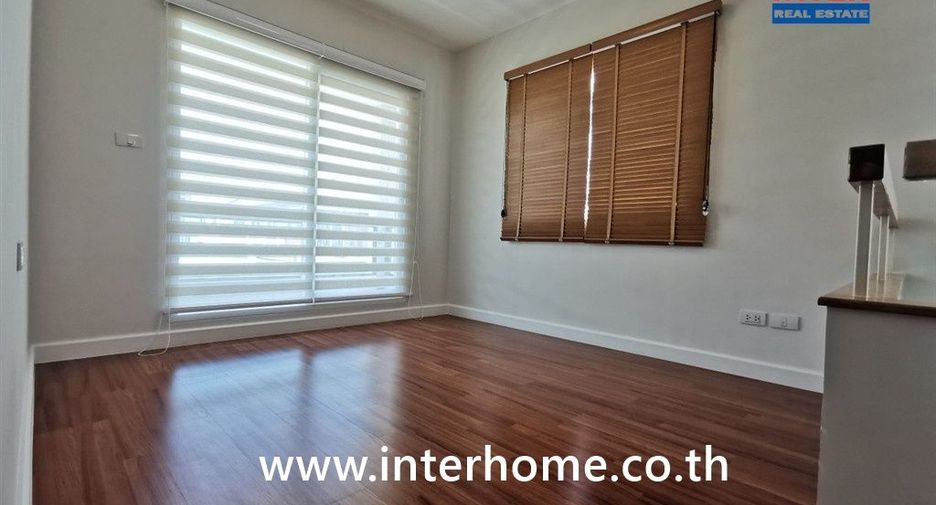 Casa en venta de 3 habitaciones en Bang Yai, Nonthaburi
