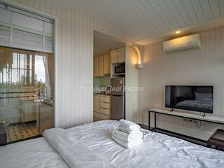 À vendre studio condo à Na Jomtien, Pattaya