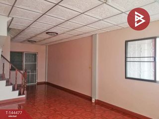 For sale 2 bedrooms townhouse in Mueang Samut Prakan, Samut Prakan