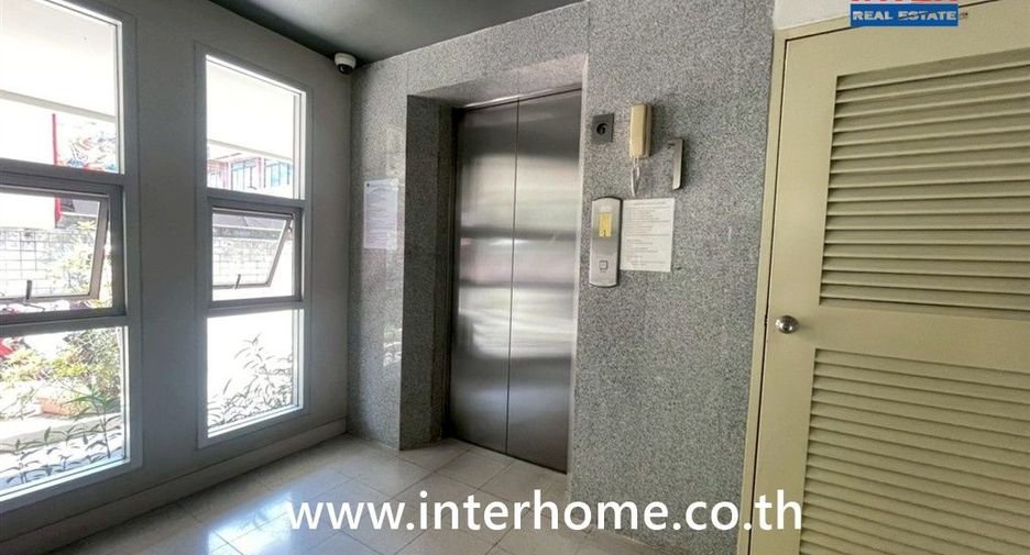 For sale 2 bedrooms condo in Bang Kapi, Bangkok