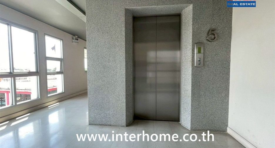 For sale 2 bedrooms condo in Bang Kapi, Bangkok