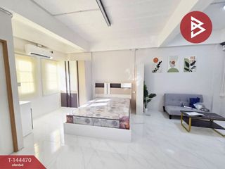 For sale 1 bed condo in Mueang Samut Prakan, Samut Prakan