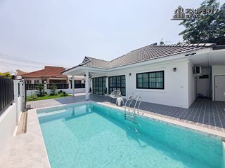 Villa en venta de 3 habitaciones 