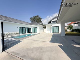 À vendre 4 chambres villa à Bang Lamung, Chonburi
