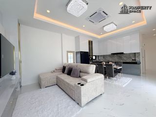 À vendre 4 chambres villa à Bang Lamung, Chonburi