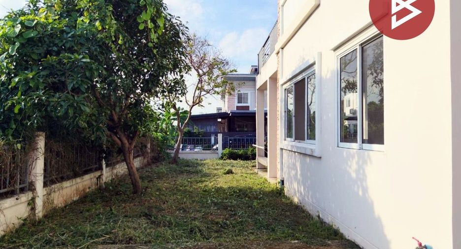 For sale 3 bedrooms house in Nong Chok, Bangkok