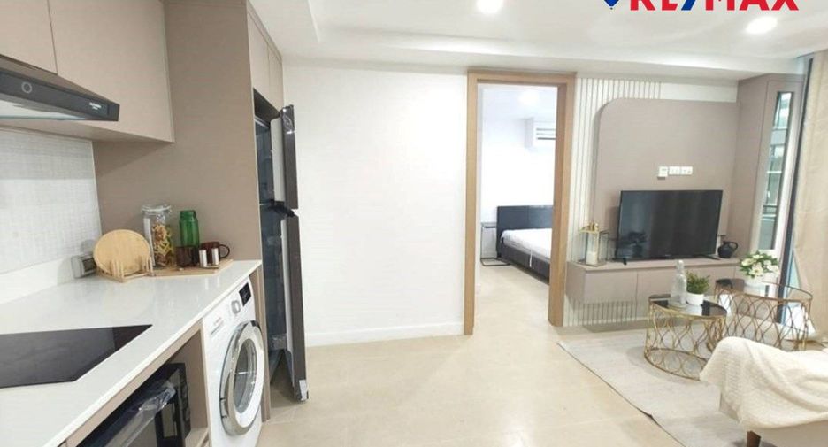 For sale 2 ベッドルーム condo in Pratumnak, Pattaya
