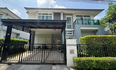 For rent and for sale 4 bedrooms house in Saphan Sung, Bangkok