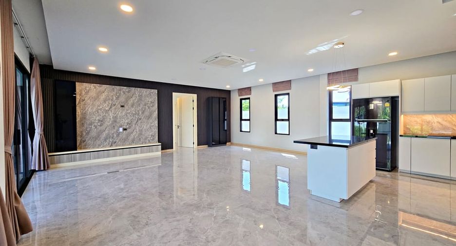 Villa en venta de 3 habitaciones en East Pattaya, Pattaya