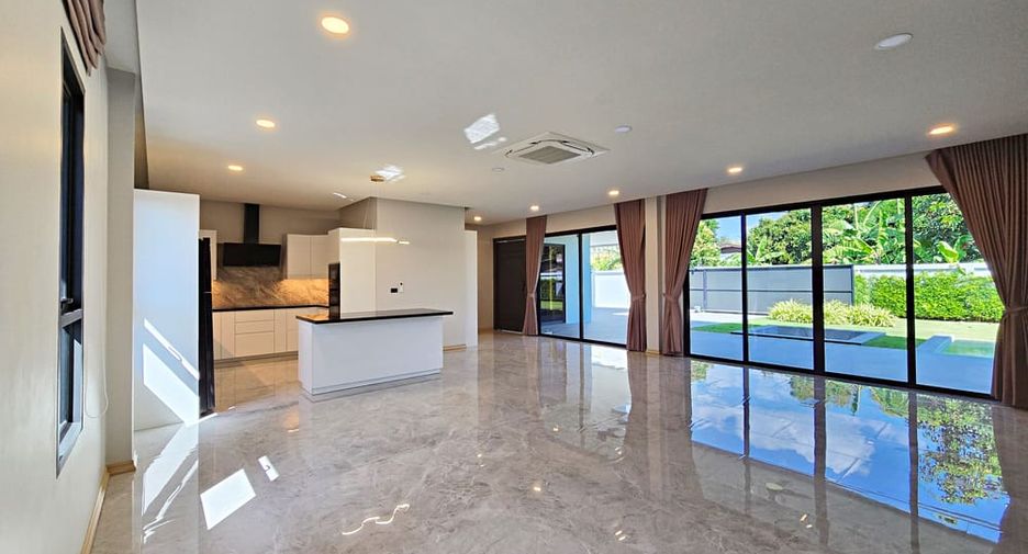 Villa en venta de 3 habitaciones en East Pattaya, Pattaya