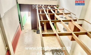 Продажа 4 спальни торговое помещение в Банг Кхен, Бангкок