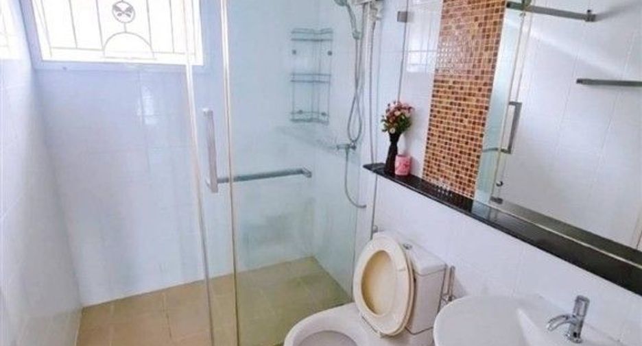 Продажа 3 спальни дом в Pak Kret, Нонтабури