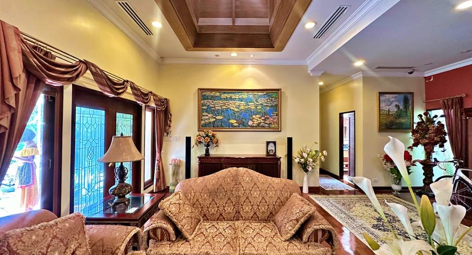 Villa zum Kauf mit 2 Zimmer in Sattahip, Chonburi
