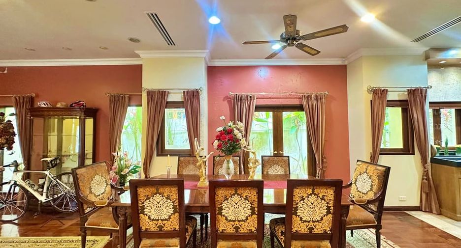Villa zum Kauf mit 2 Zimmer in Sattahip, Chonburi
