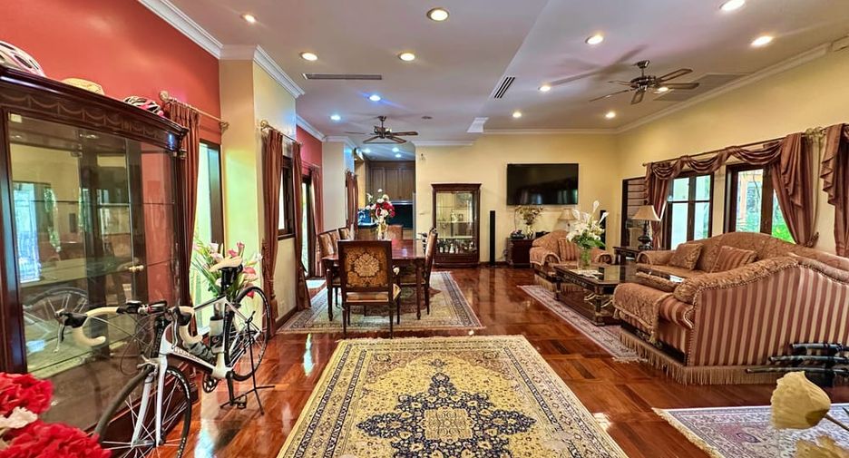 Villa zum Kauf mit 2 Zimmer in Sattahip, Chonburi