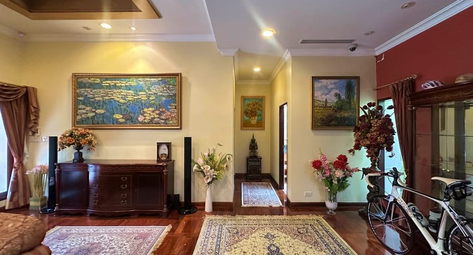 Villa zum Kauf mit 2 Zimmer in Sattahip, Chonburi