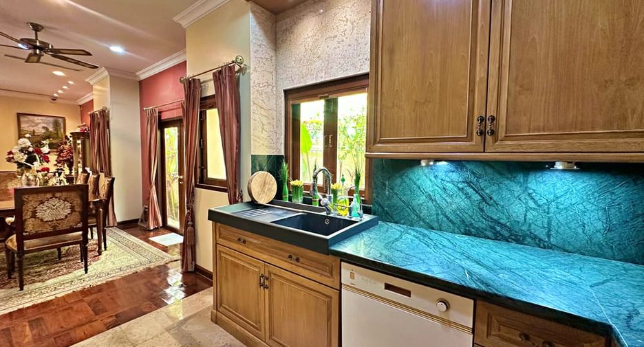 Villa zum Kauf mit 2 Zimmer in Sattahip, Chonburi