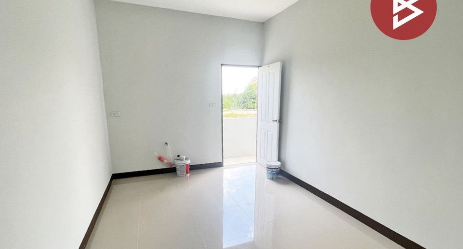 For sale 3 bedrooms house in Nong Chok, Bangkok