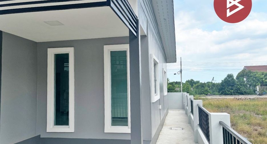 For sale 3 bedrooms house in Nong Chok, Bangkok