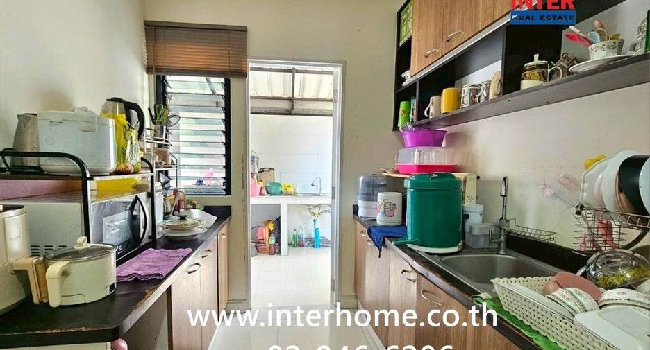 Продажа 4 спальни дом в Khlong Luang, Патумтани