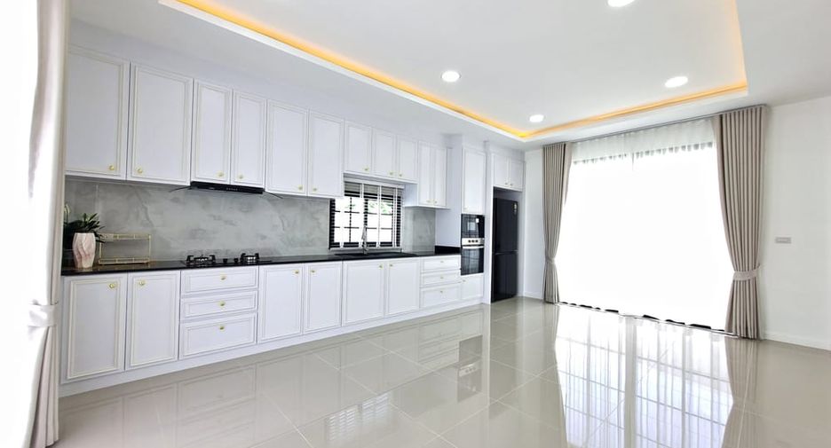 Villa en venta de 3 habitaciones en East Pattaya, Pattaya