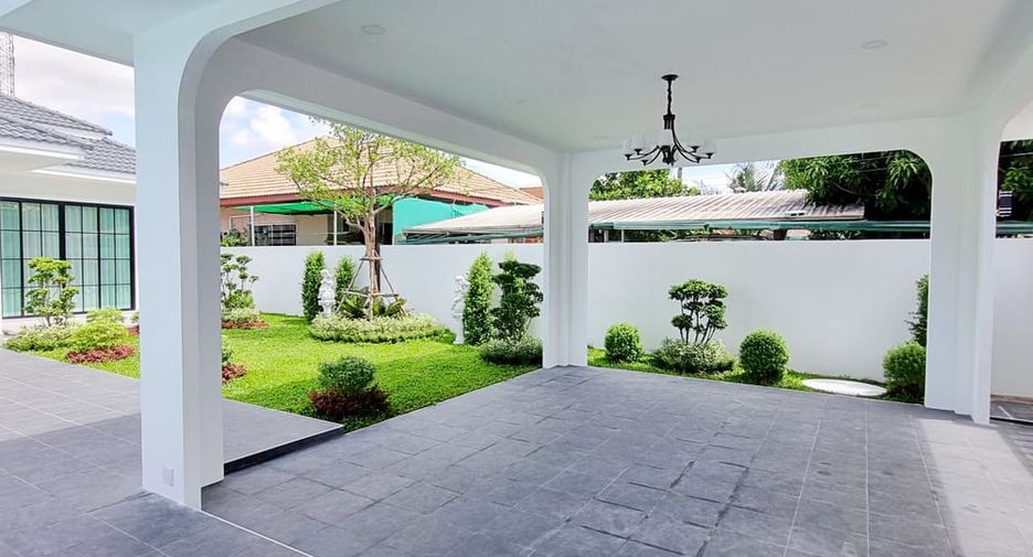 Villa en venta de 3 habitaciones en East Pattaya, Pattaya