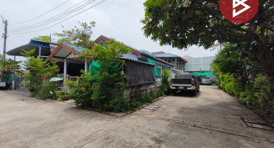 For sale 4 bedrooms house in Bang Phli, Samut Prakan