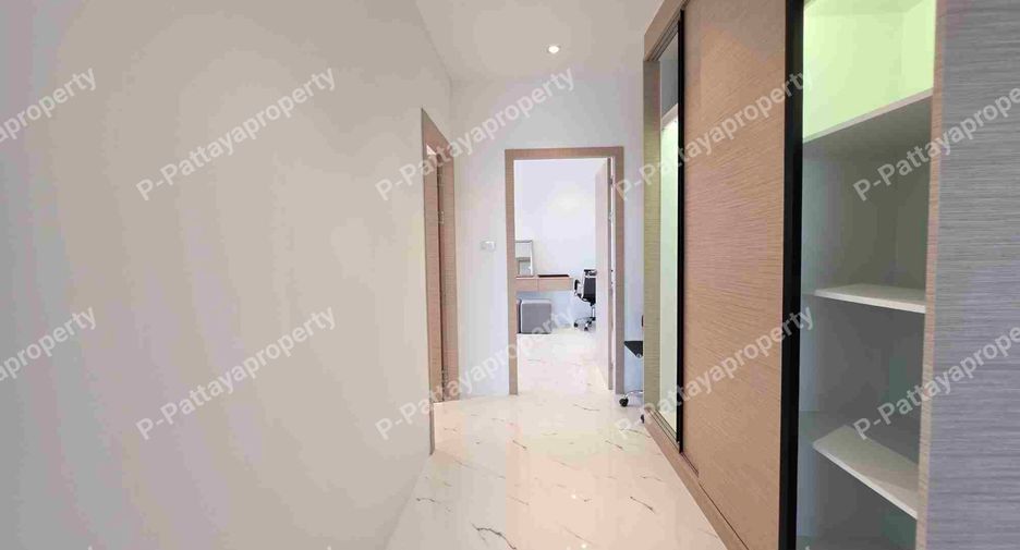 Condo en venta de 2 habitaciones en Pratumnak, Pattaya